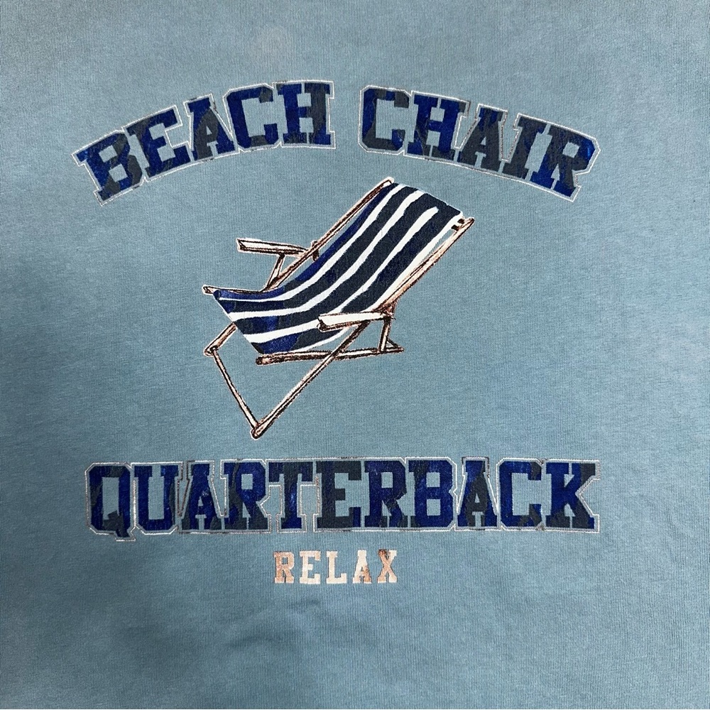 Tommy Bahama Beach chair Quarterback‎ Graphic Tee with beach chair blue XL